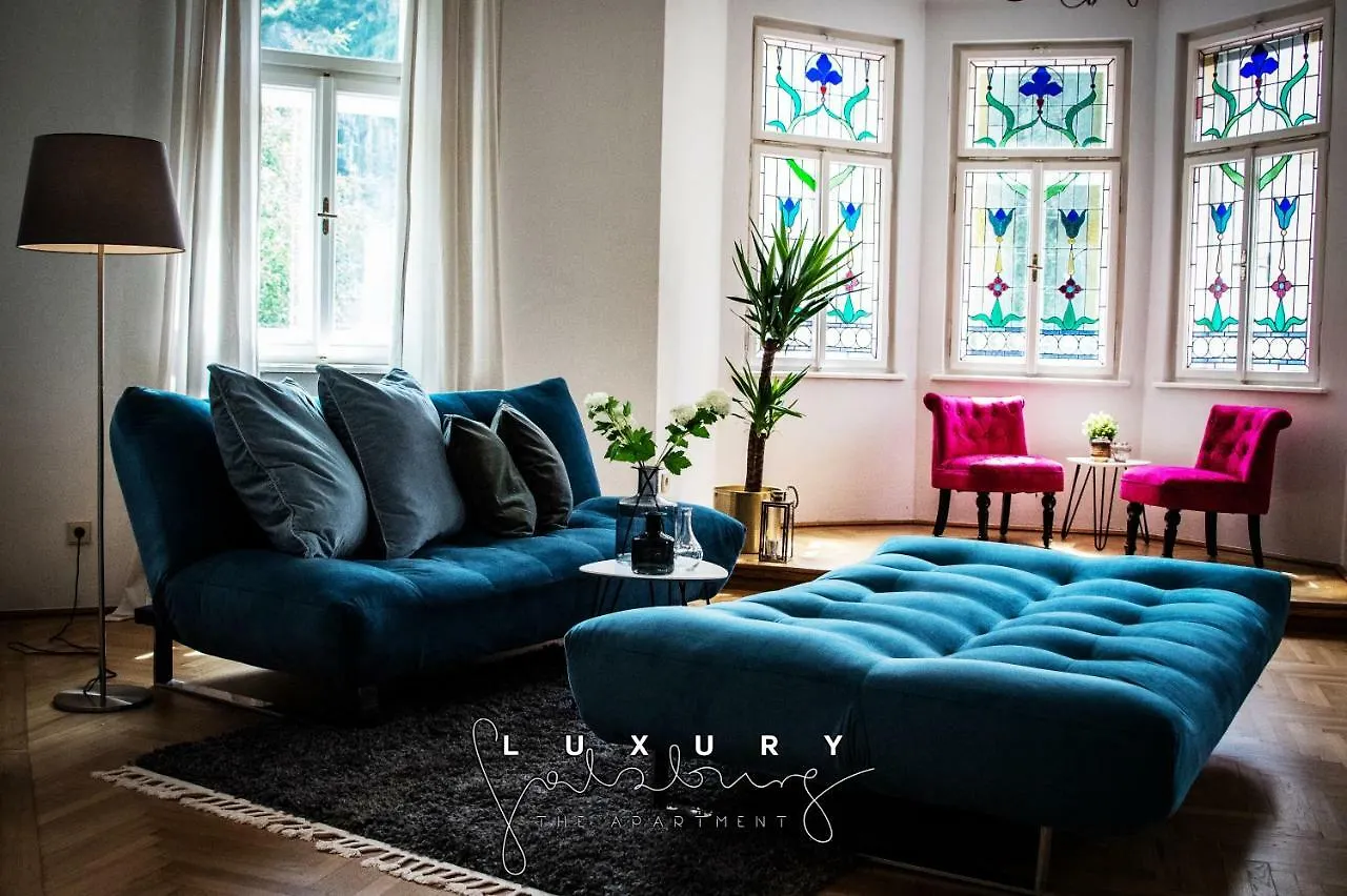 Luxury Apartments Only For Business Travel location